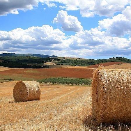 Appartamento Old England In Chianti Монтеспертоли Екстериор снимка