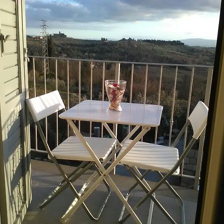 Appartamento Old England In Chianti Монтеспертоли Екстериор снимка